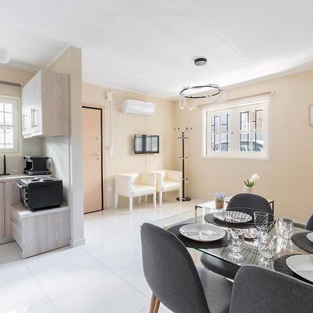 Aiolos Cozy Alimos Center Apartment Near The Sea Athens Luaran gambar